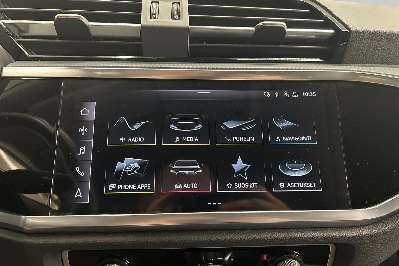 Audi Q3 iso kuva 17