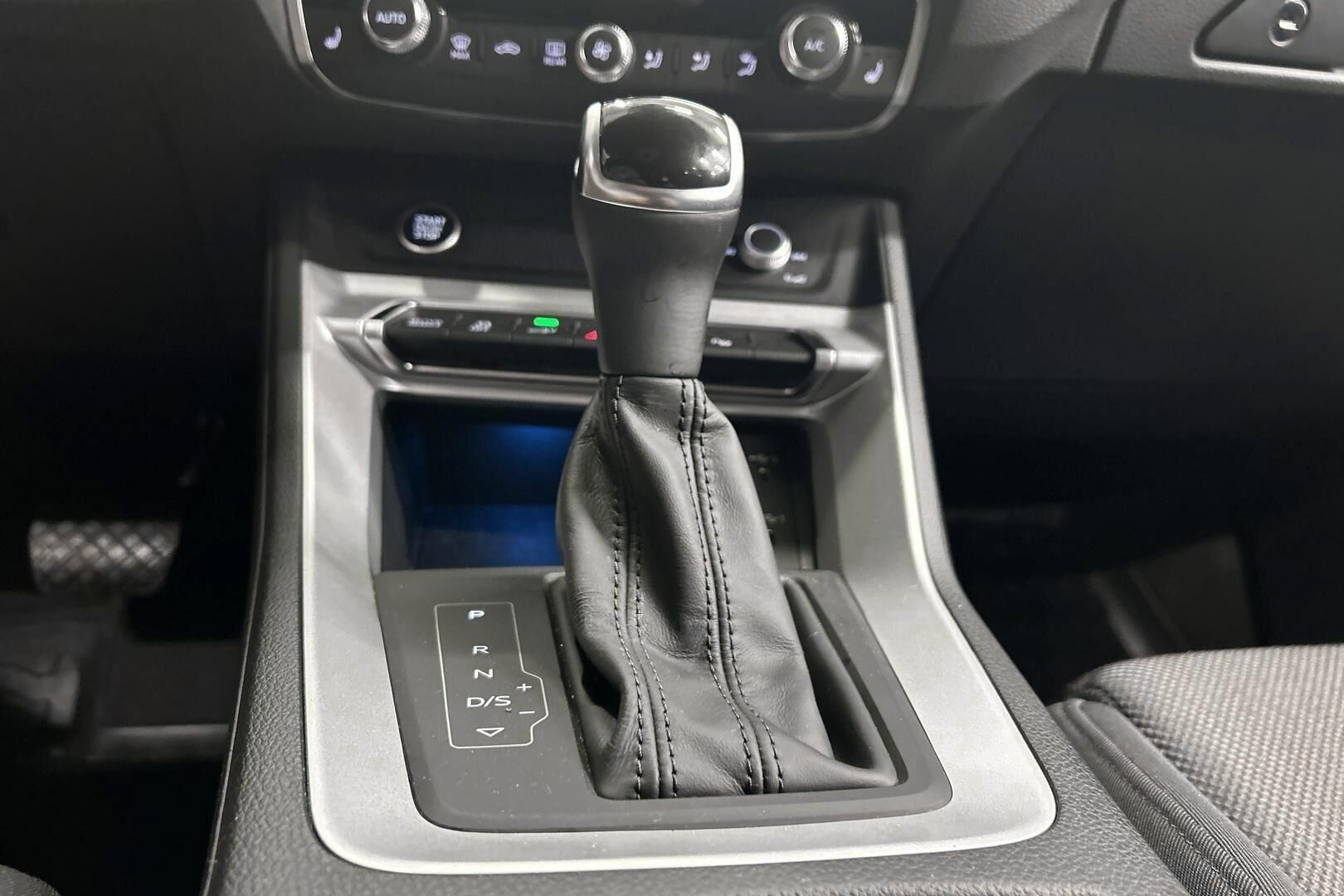 Audi Q3 iso kuva 20