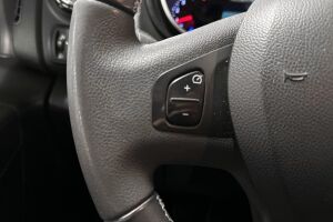 Nissan NV300 esikatselu 20