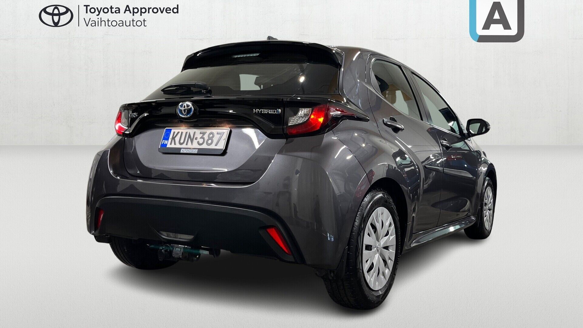Toyota Yaris iso kuva 2