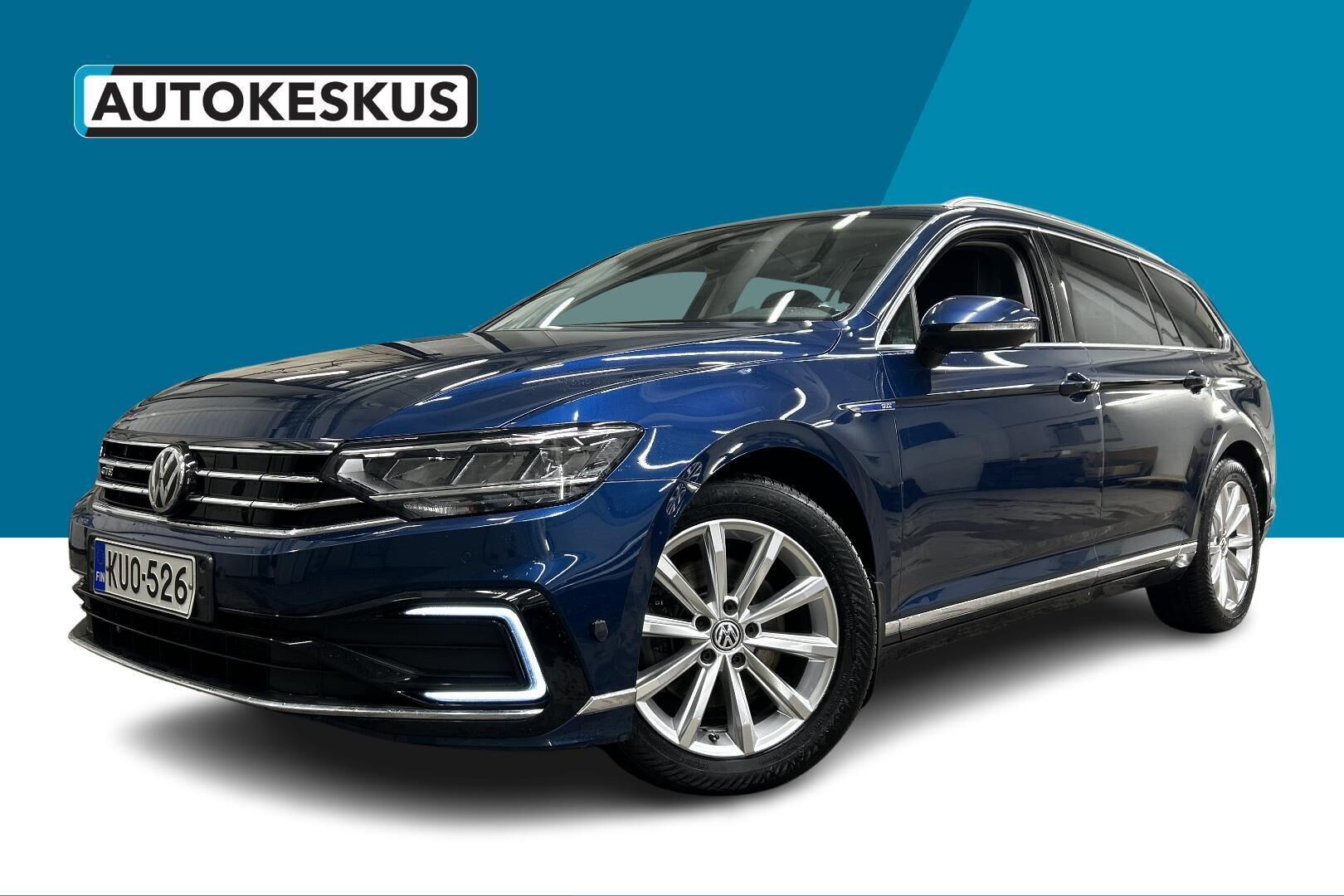 Volkswagen Passat iso kuva 0