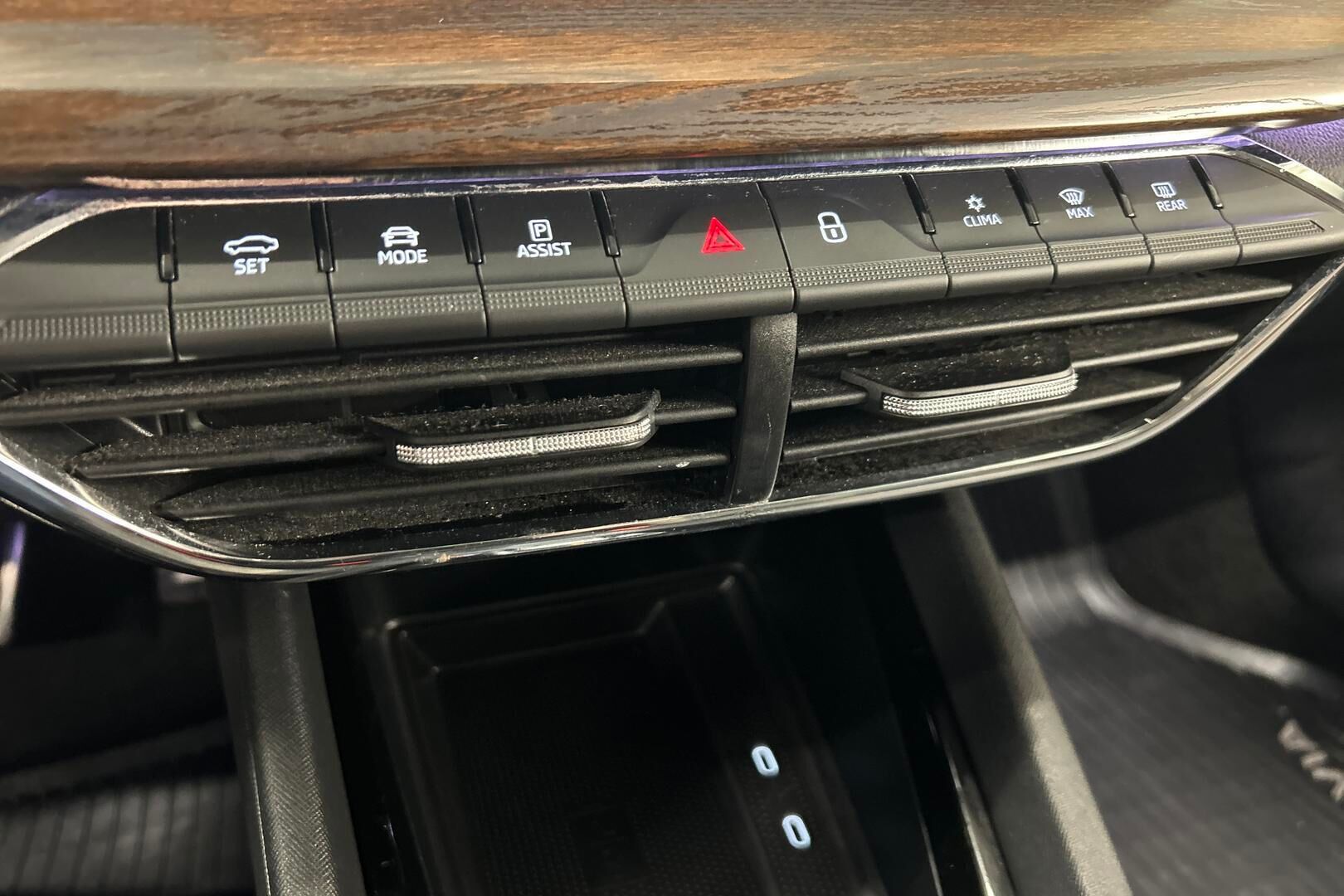 Skoda Octavia iso kuva 22