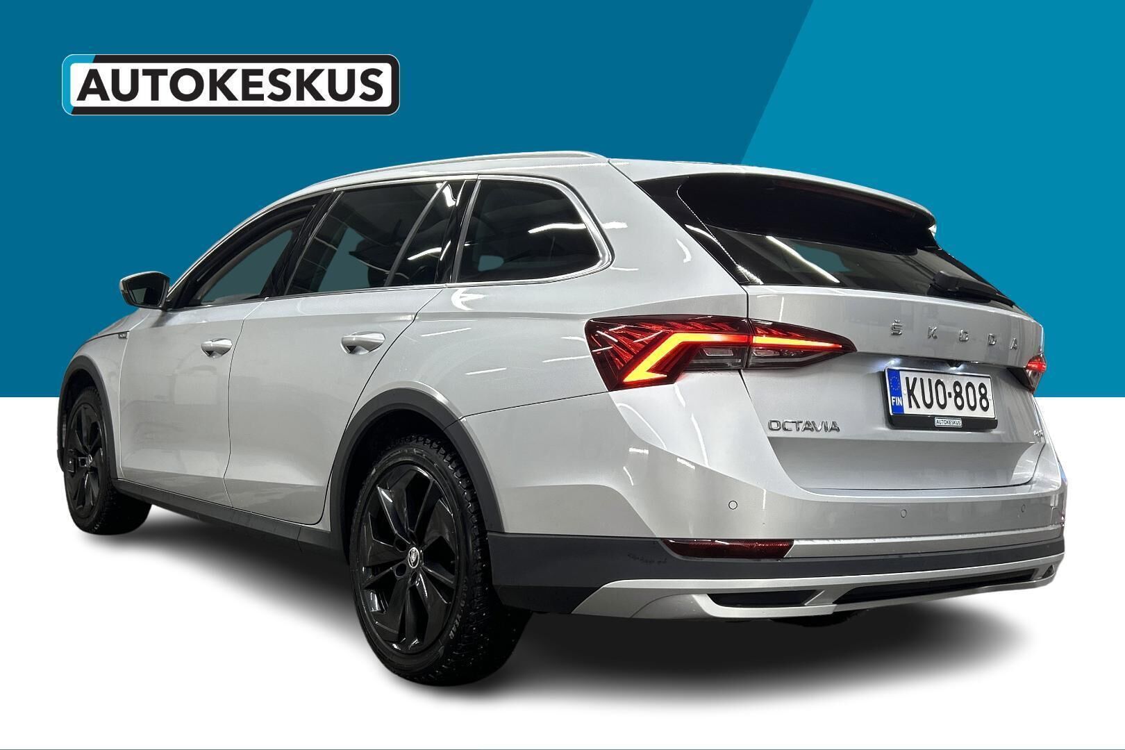Skoda Octavia iso kuva 7
