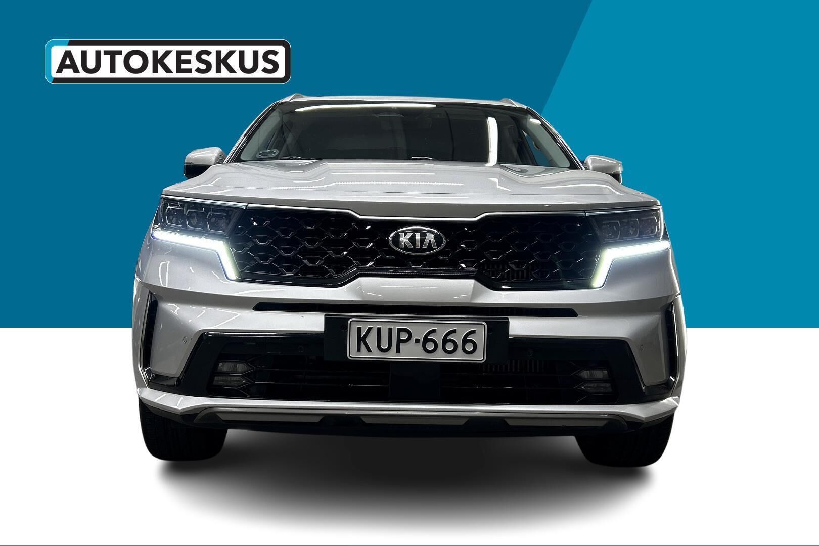 Kia Sorento iso kuva 2
