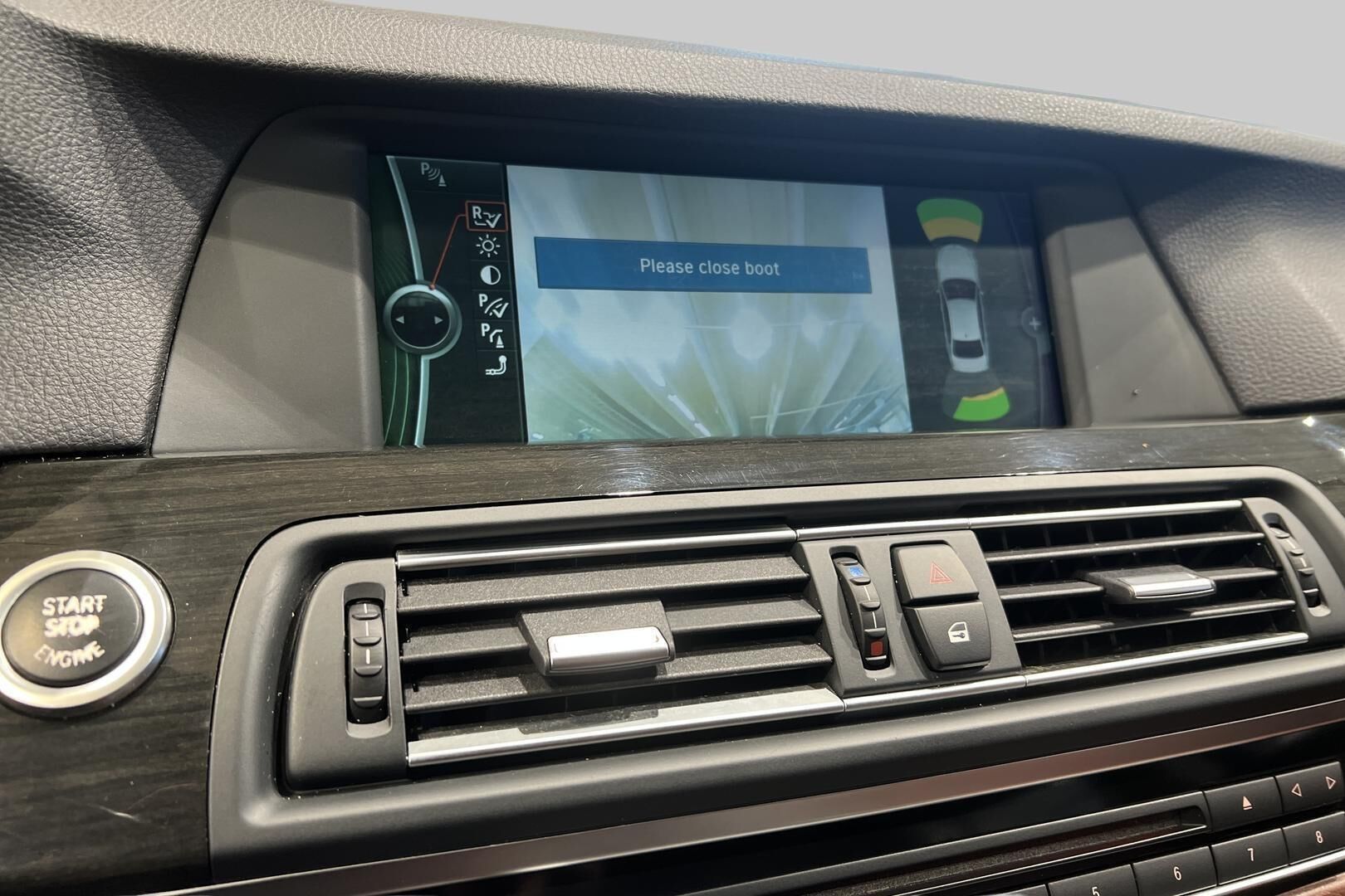 BMW 5-SARJA iso kuva 28