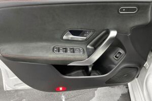 Mercedes-Benz CLA esikatselu 11