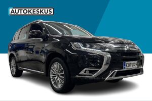 Mitsubishi Outlander PHEV esikatselu 3