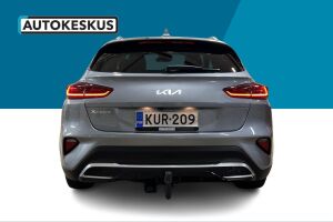 Kia XCeed esikatselu 15
