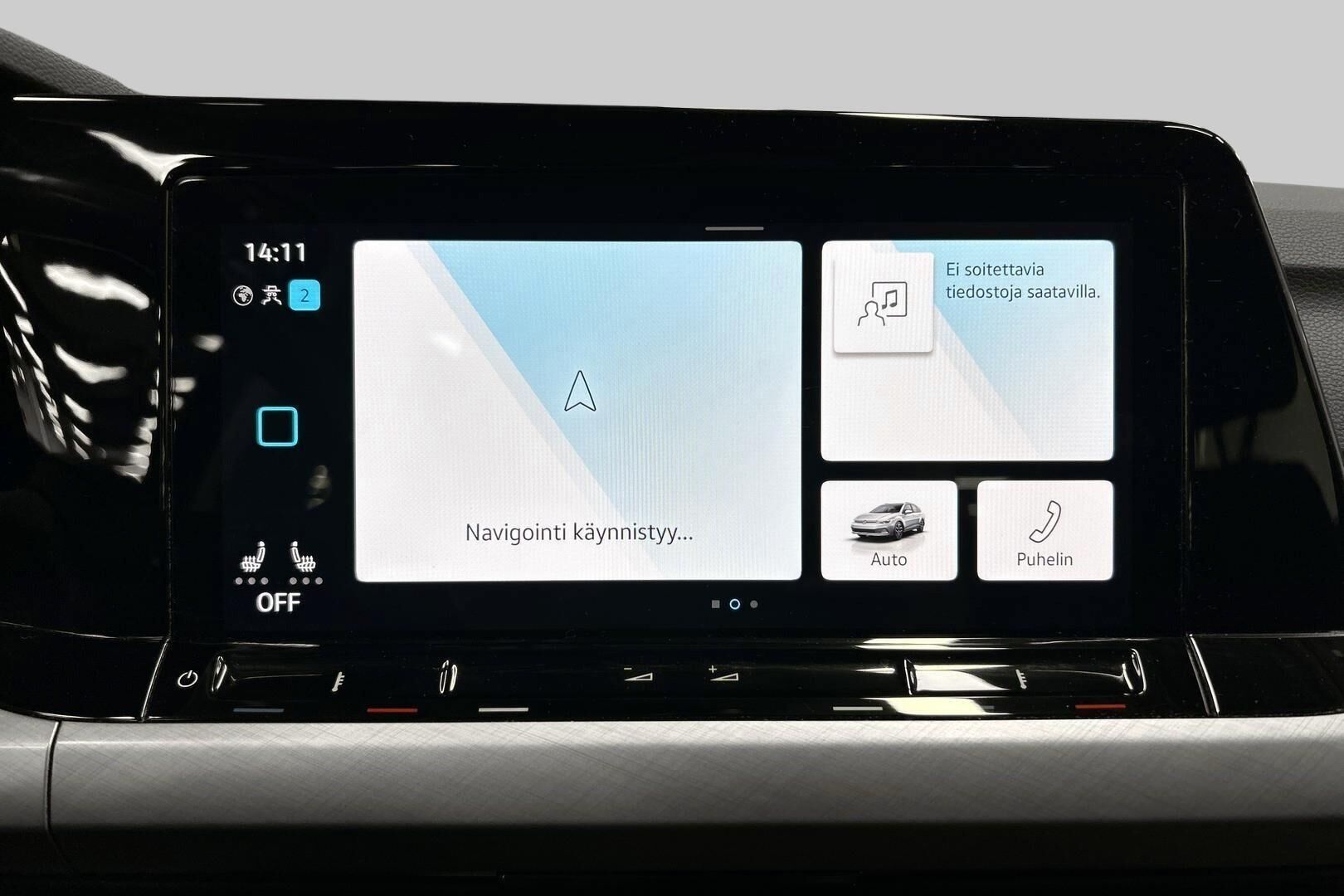 Volkswagen Golf iso kuva 28