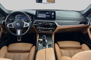 BMW 5-SARJA esikatselu 7