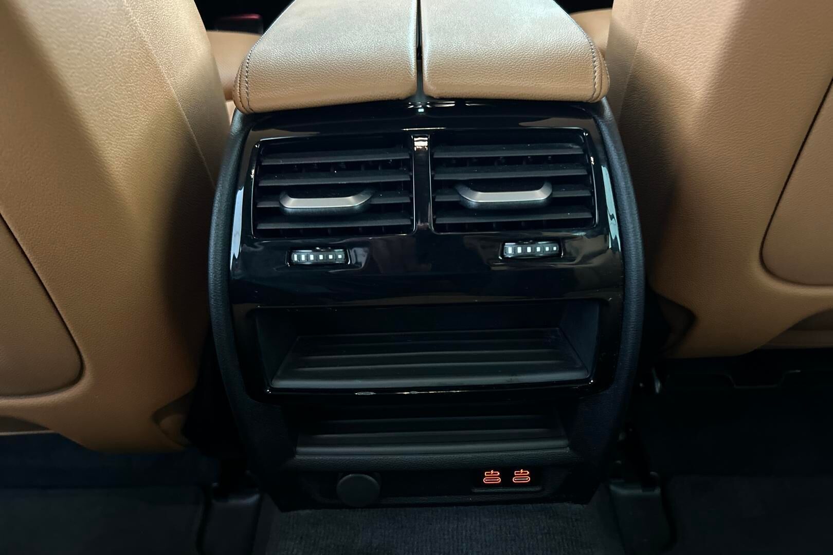 BMW 5-SARJA iso kuva 15