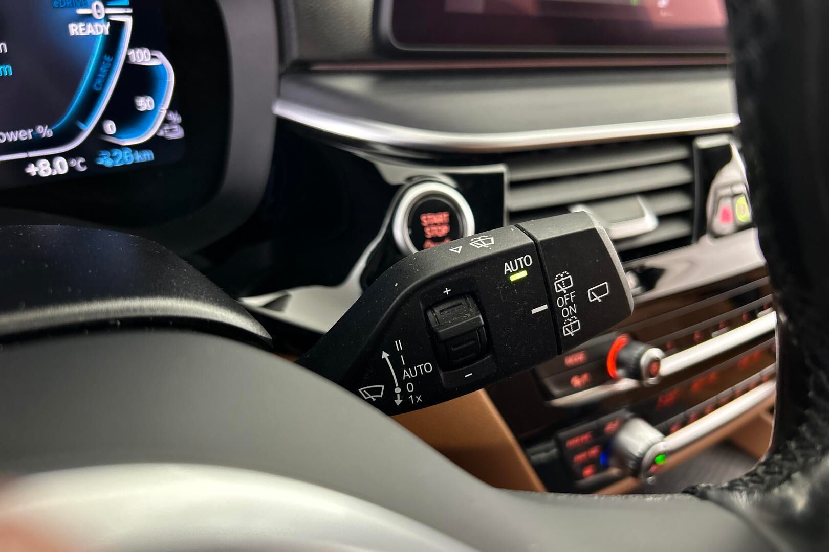 BMW 5-SARJA iso kuva 19