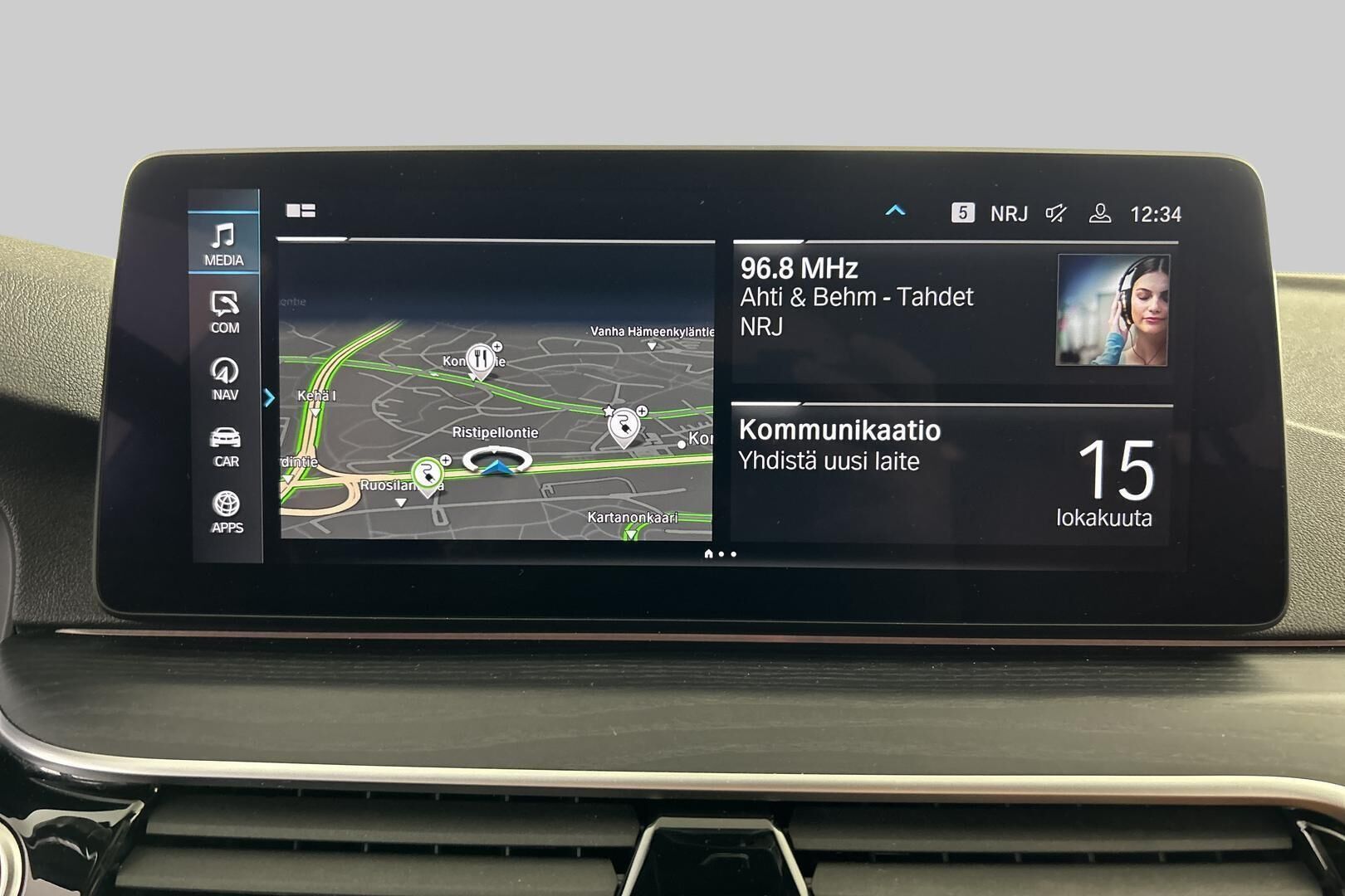 BMW 5-SARJA iso kuva 24