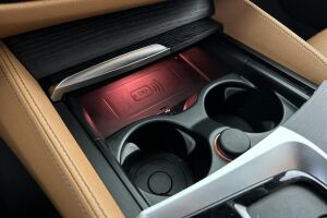 BMW 5-SARJA esikatselu 33