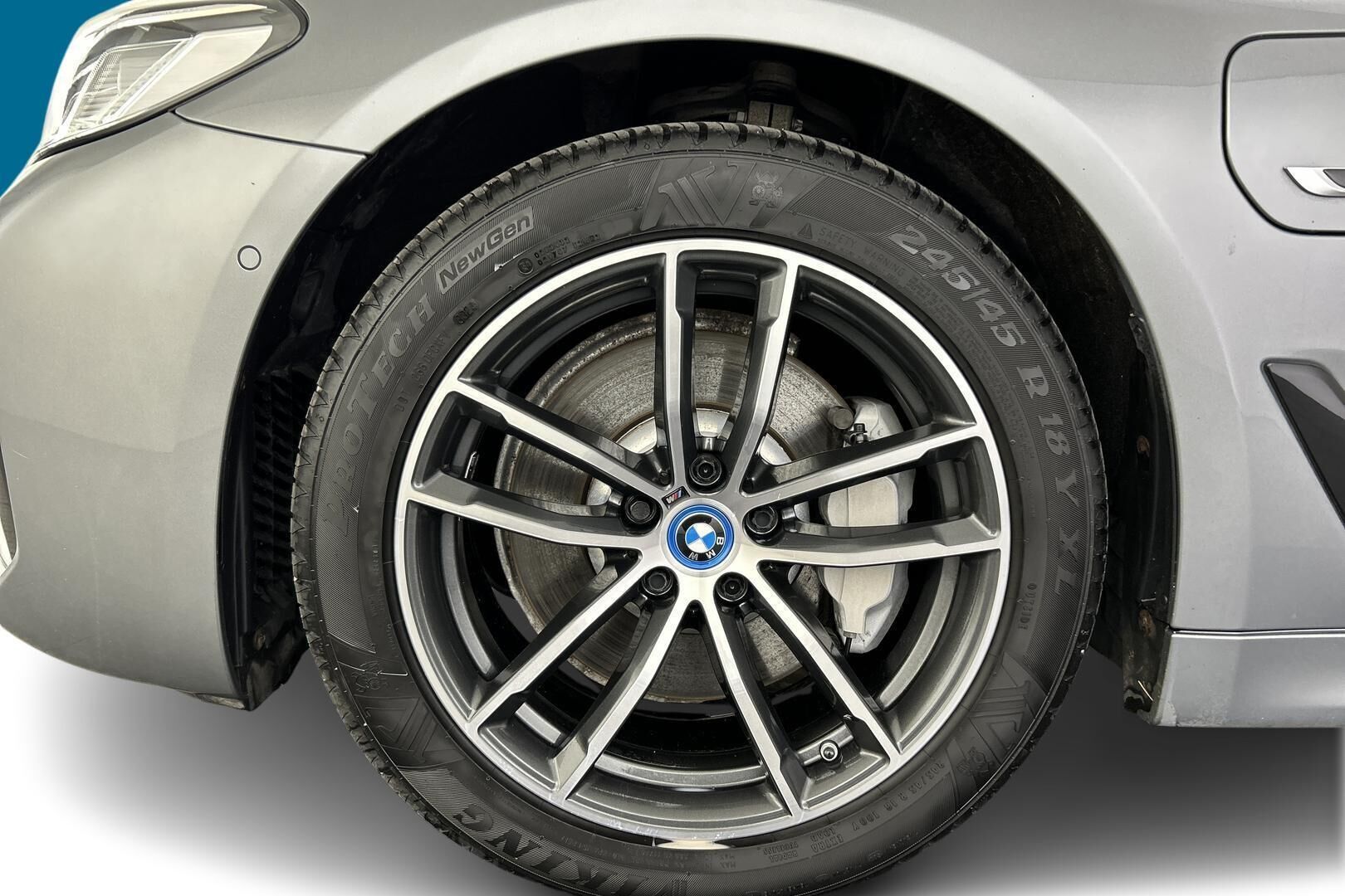 BMW 5-SARJA iso kuva 35