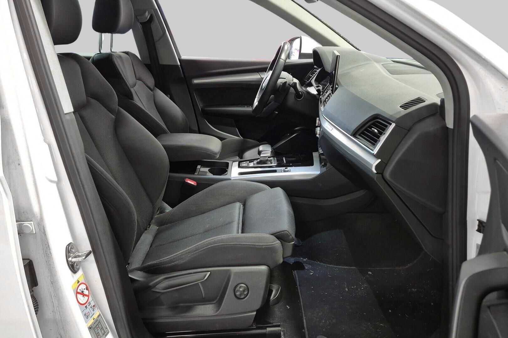 Audi Q5 iso kuva 4