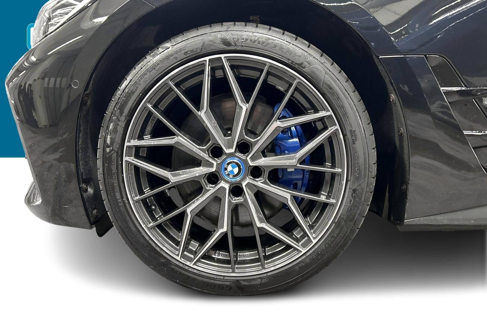 BMW I4 M50 iso kuva 11