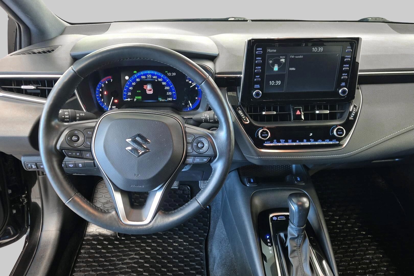 Suzuki Swace iso kuva 8
