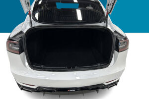 Tesla Model 3 esikatselu 13