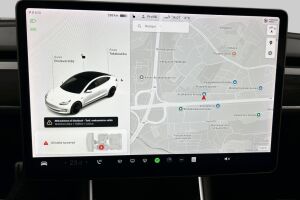 Tesla Model 3 esikatselu 15