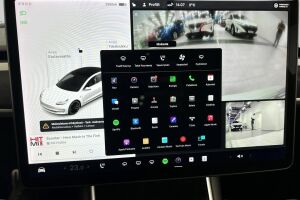 Tesla Model 3 esikatselu 17