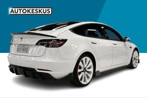 Tesla Model 3 esikatselu 1