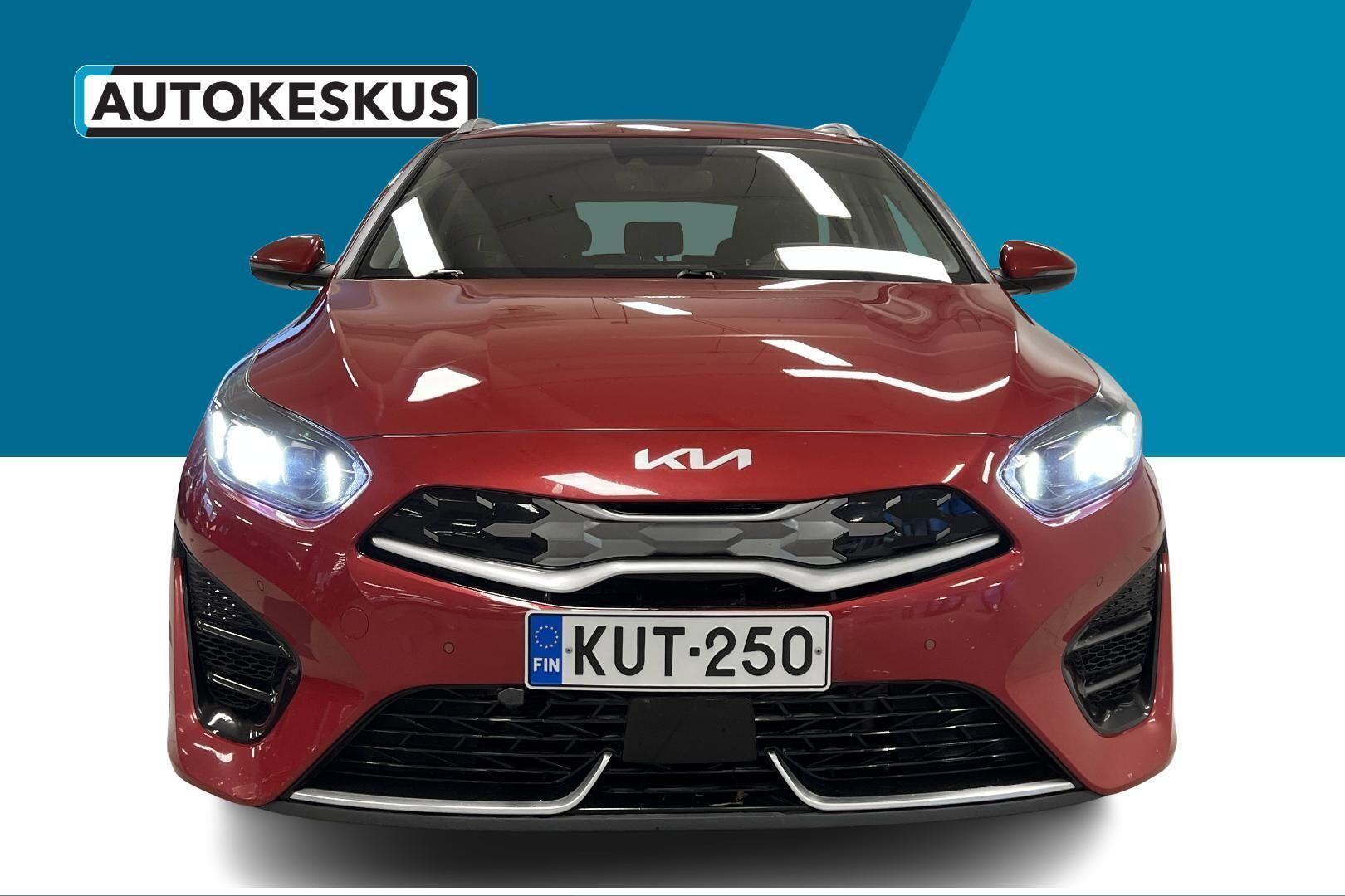 Kia Ceed iso kuva 1