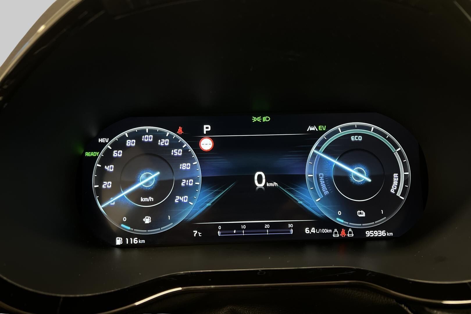 Kia Ceed iso kuva 13