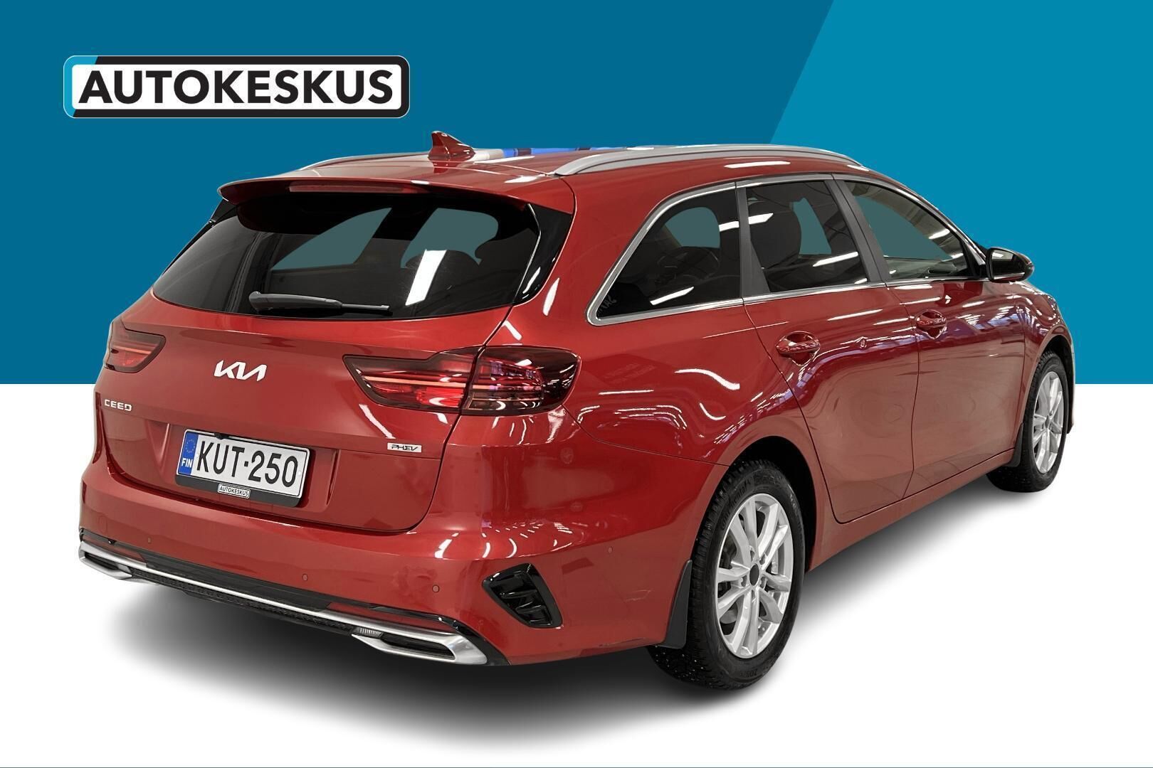 Kia Ceed iso kuva 4