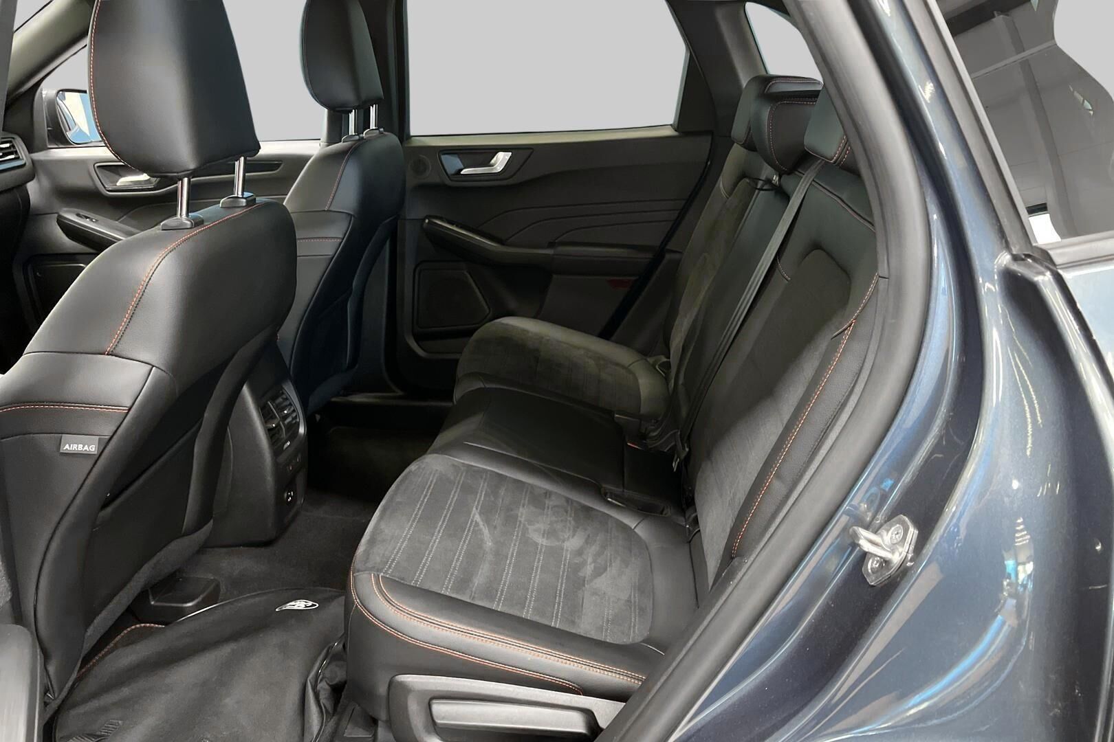 Ford Kuga iso kuva 8
