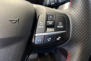Ford Kuga esikatselu 15