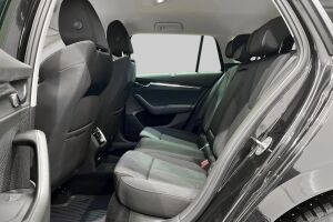 Skoda Octavia esikatselu 10