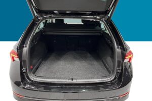 Skoda Octavia esikatselu 12