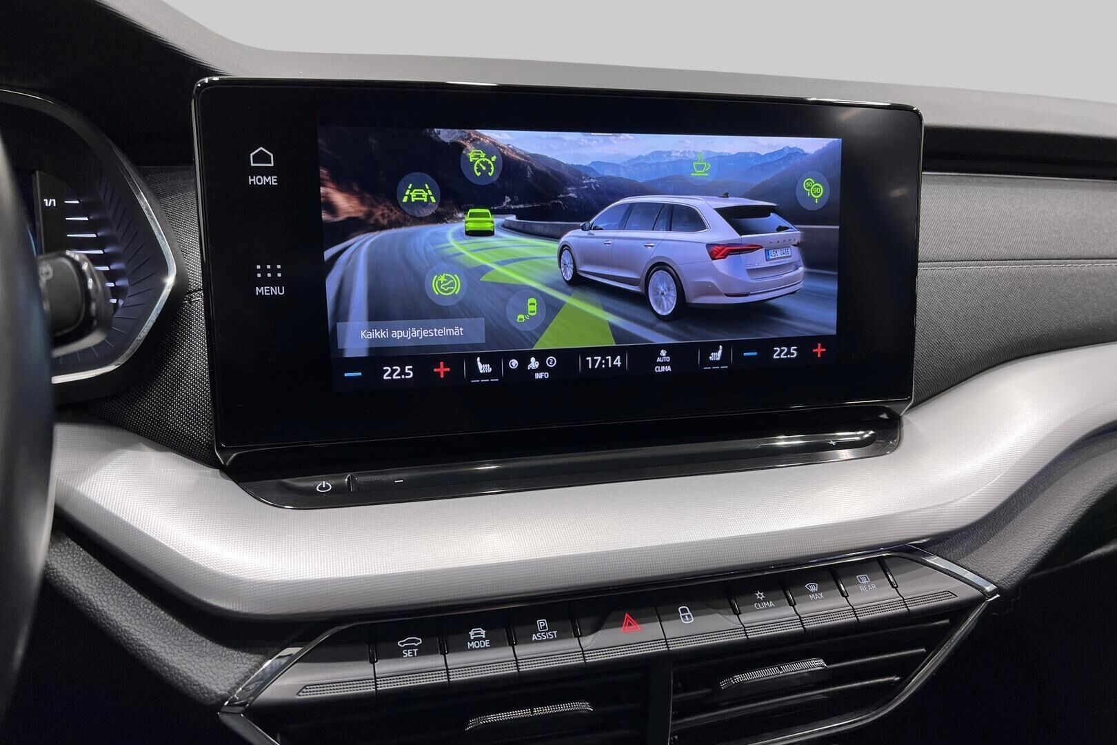 Skoda Octavia iso kuva 17