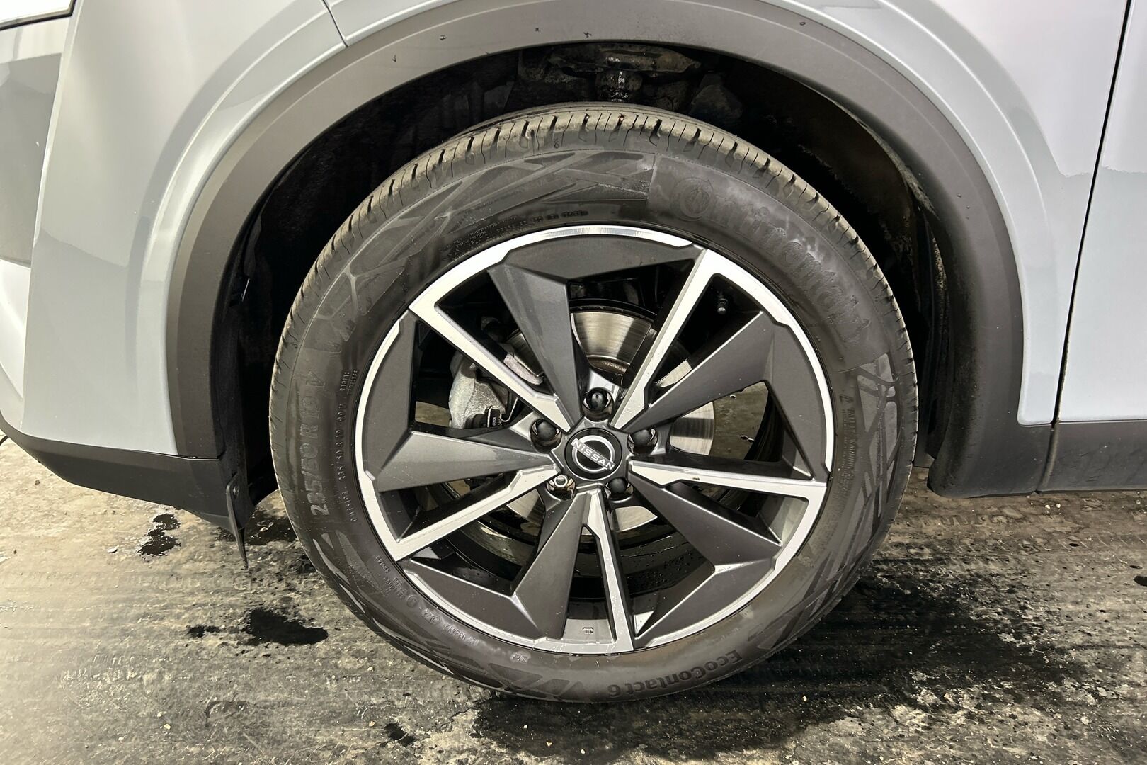 Nissan Qashqai iso kuva 12