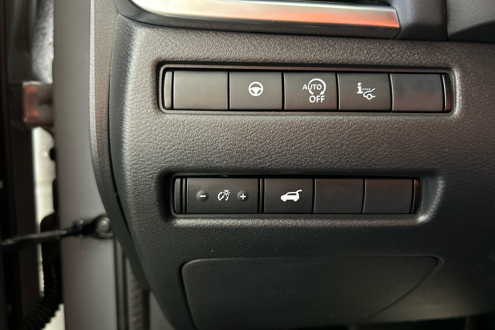 Nissan Qashqai iso kuva 22