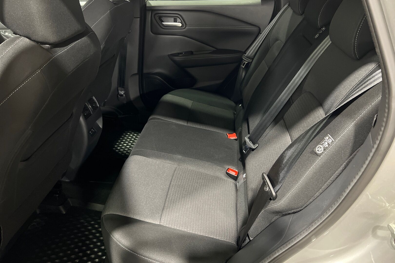 Nissan Qashqai iso kuva 17