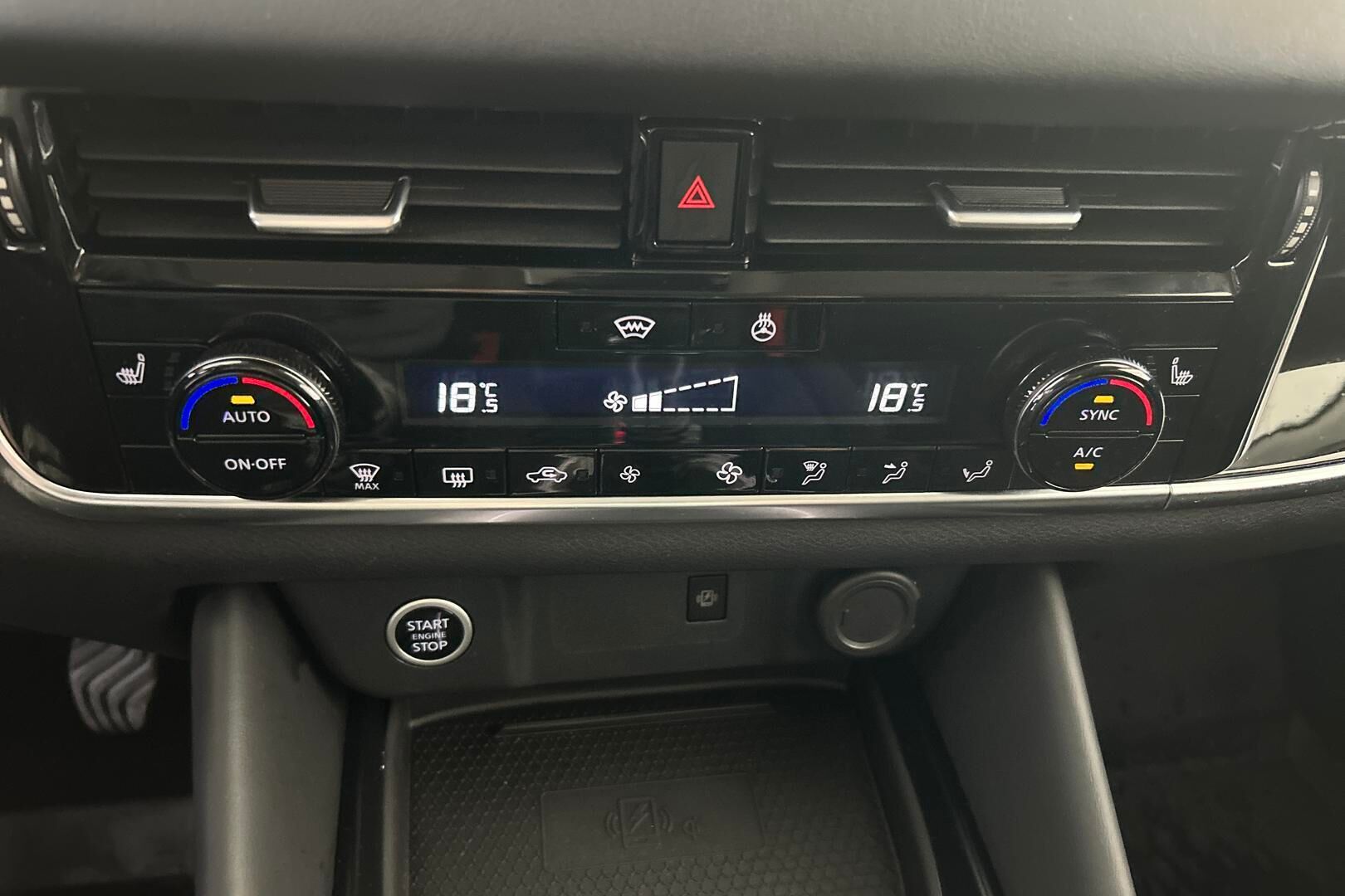 Nissan Qashqai iso kuva 11