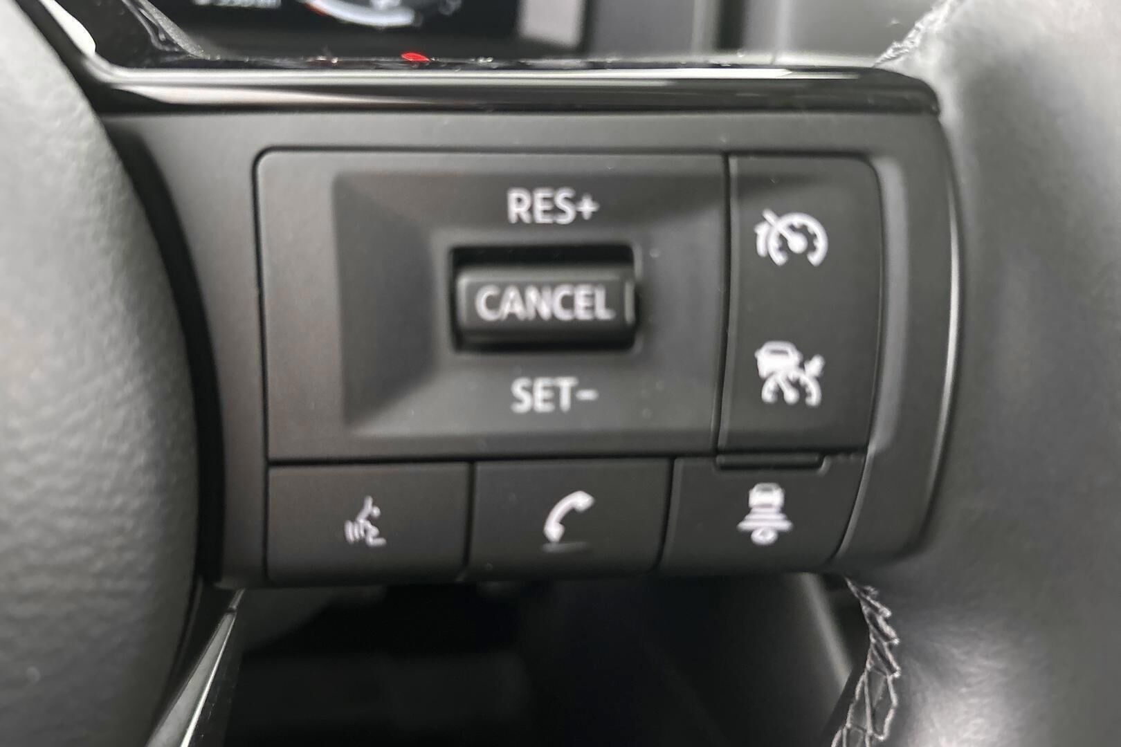 Nissan Qashqai iso kuva 13