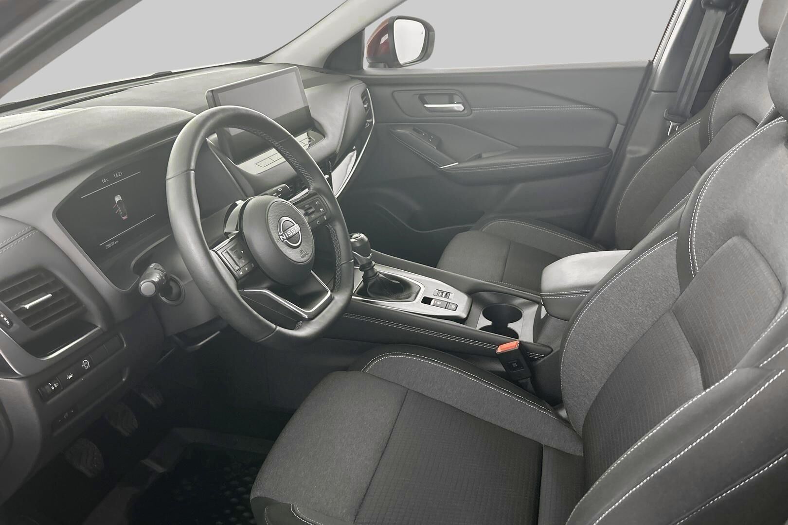 Nissan Qashqai iso kuva 4