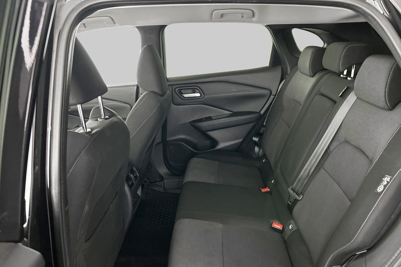 Nissan Qashqai iso kuva 9