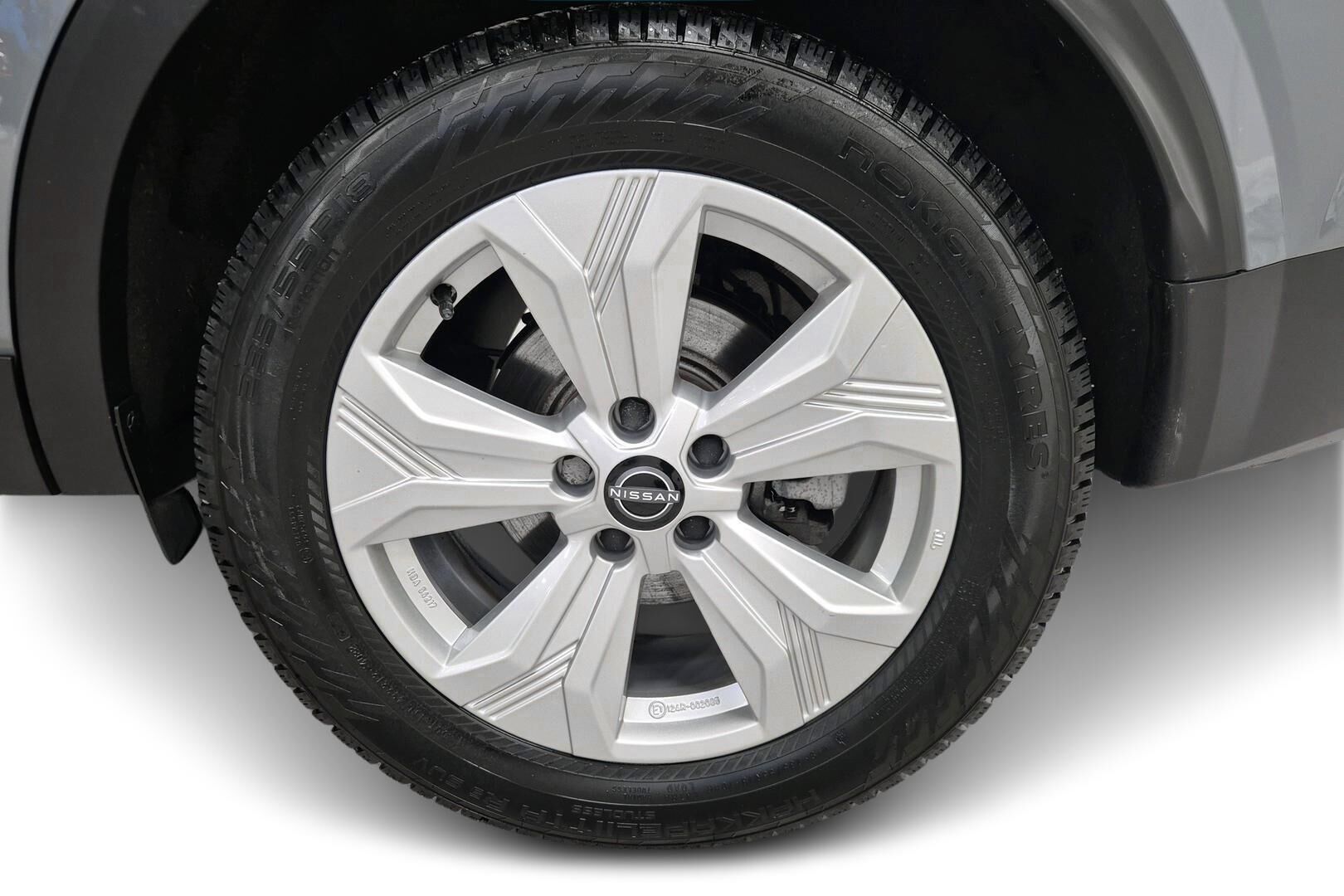 Nissan Qashqai iso kuva 7