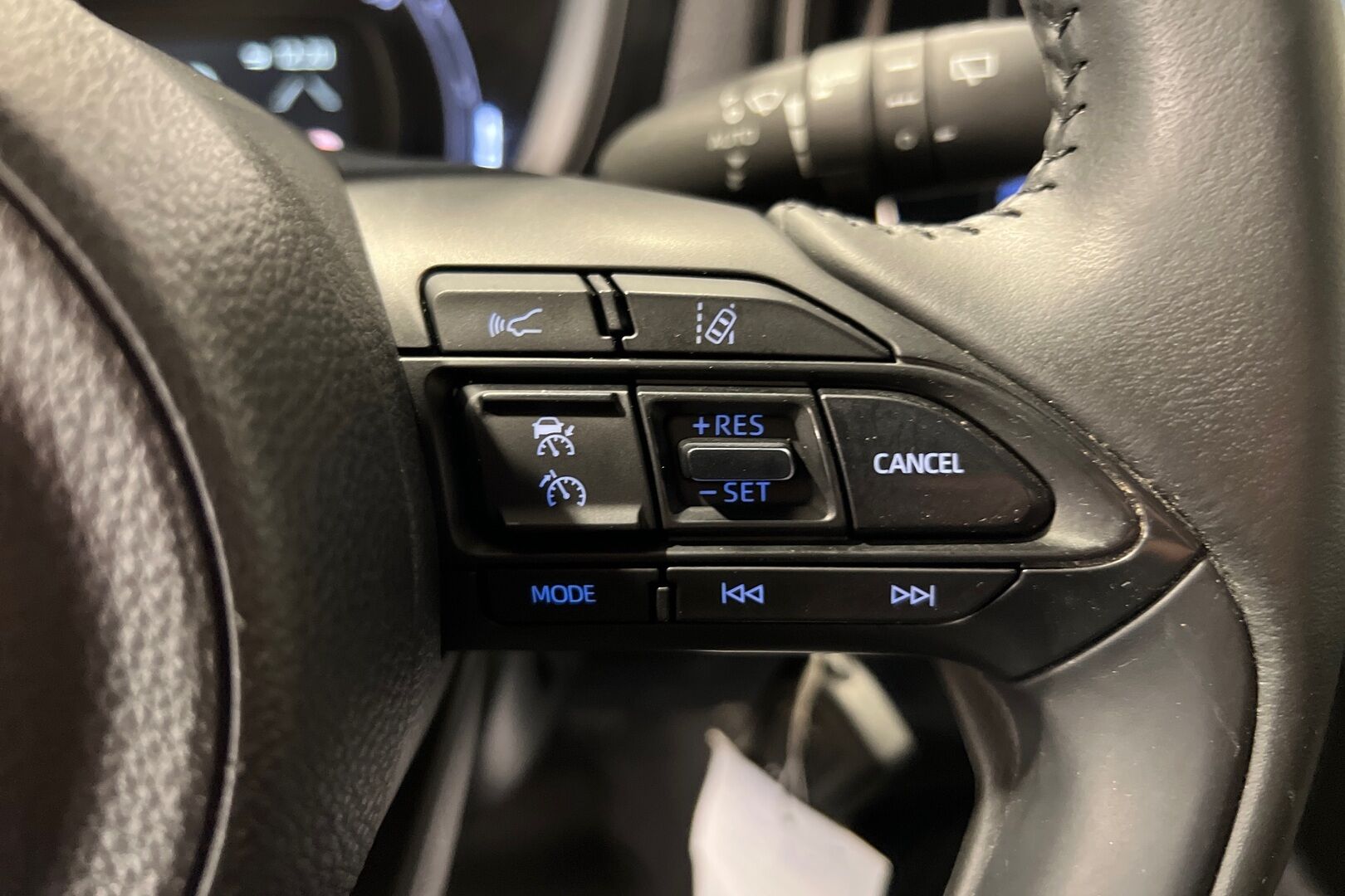 Toyota Aygo X iso kuva 10
