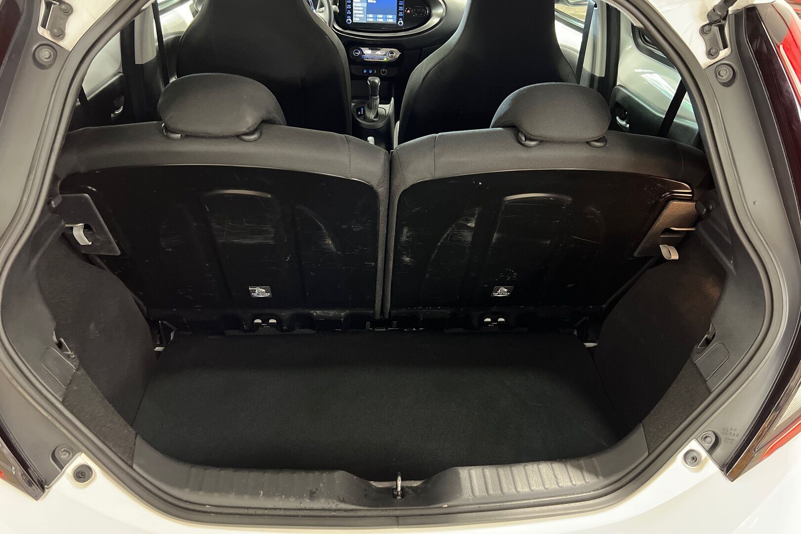 Toyota Aygo X iso kuva 14