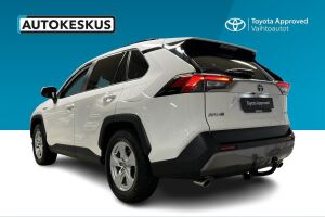 Toyota RAV4 esikatselu 5