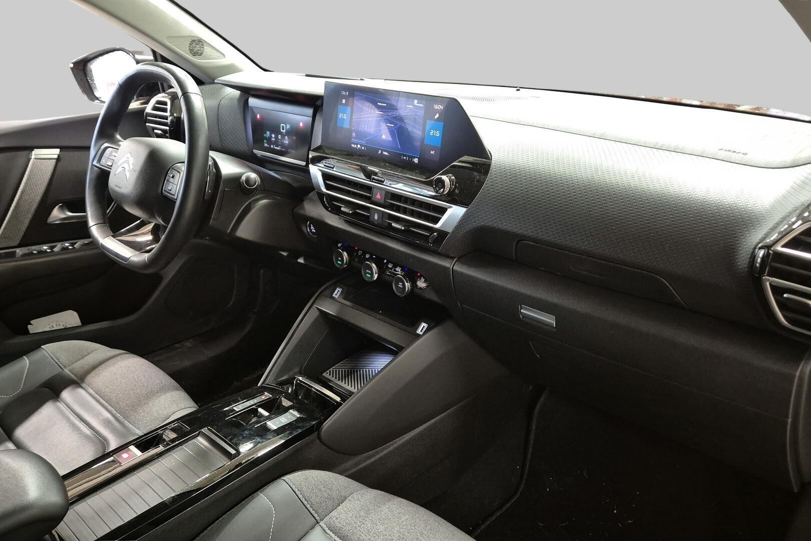 Citroen C4 iso kuva 5