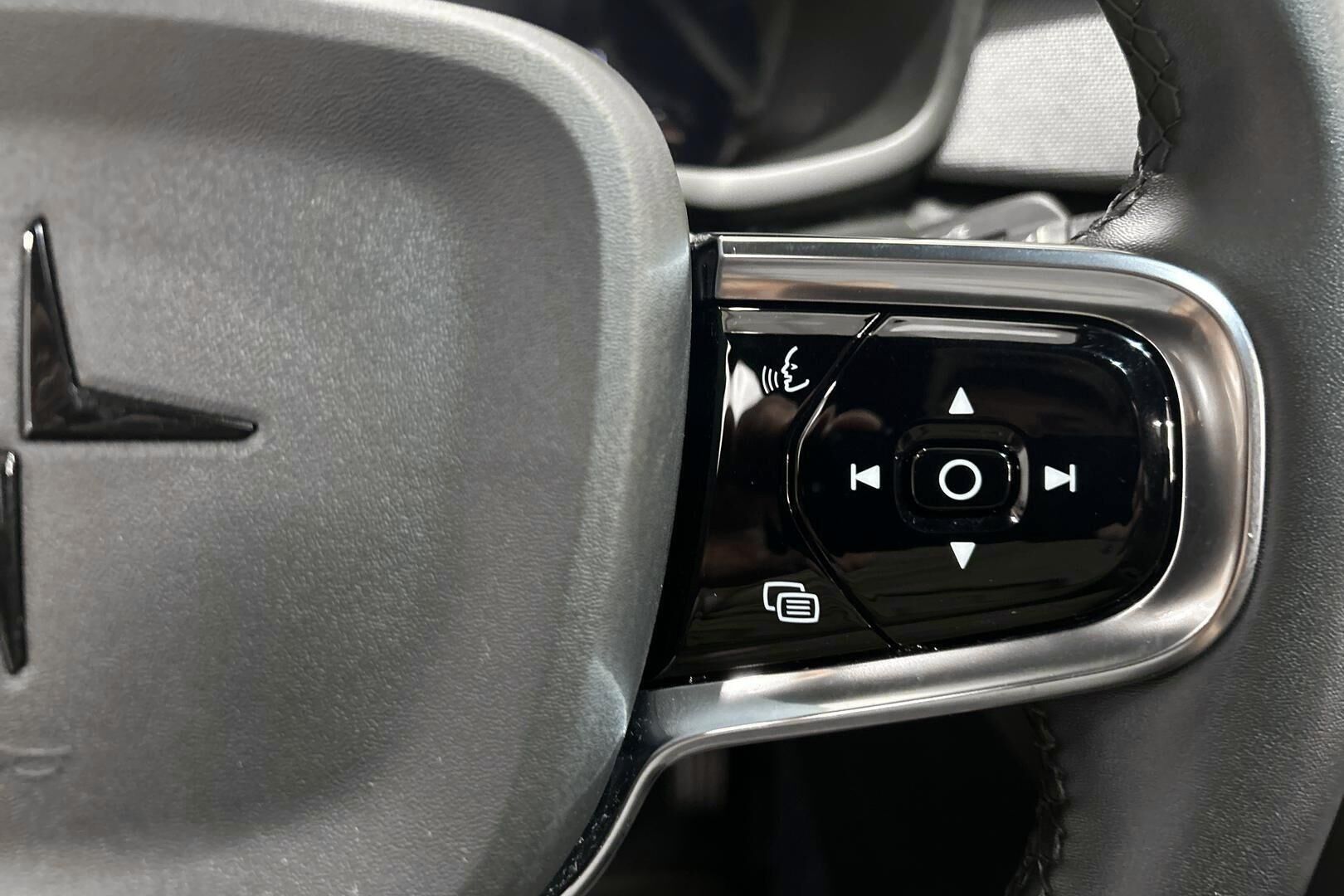 Polestar 2 iso kuva 21