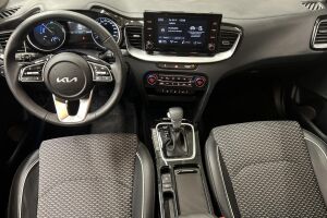 Kia XCeed esikatselu 8
