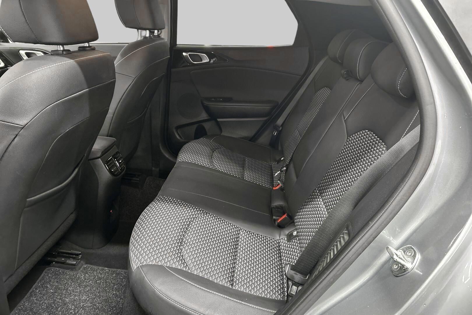 Kia XCeed iso kuva 15