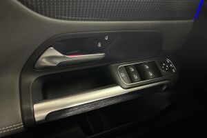 Mercedes-Benz EQB esikatselu 11